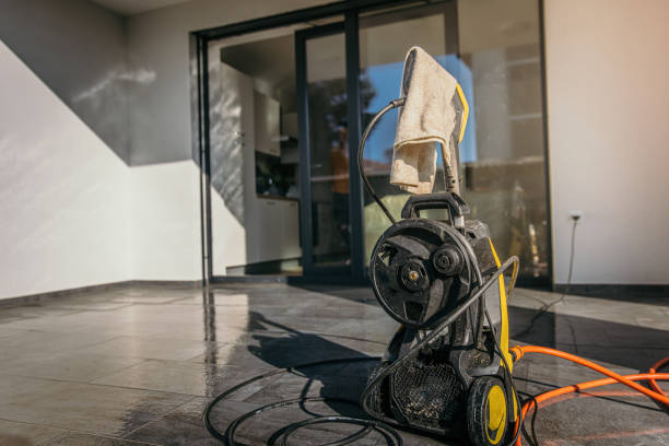 Best Animal Enclosure Cleaning  in Frazee, MN